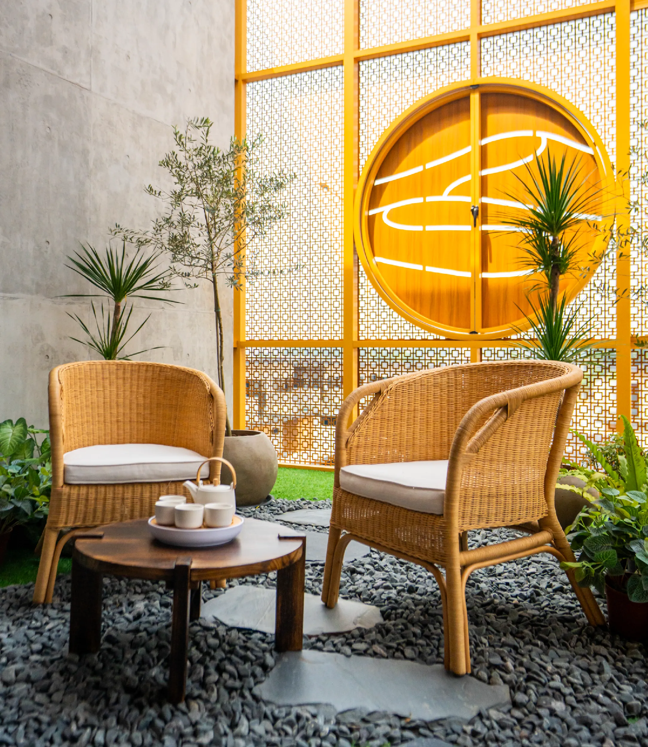 Private Courtyard Balcony